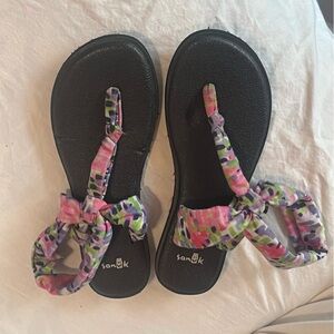 Sanuk Yoga Sling Sandals Women’s Size‎ 6 purple pink